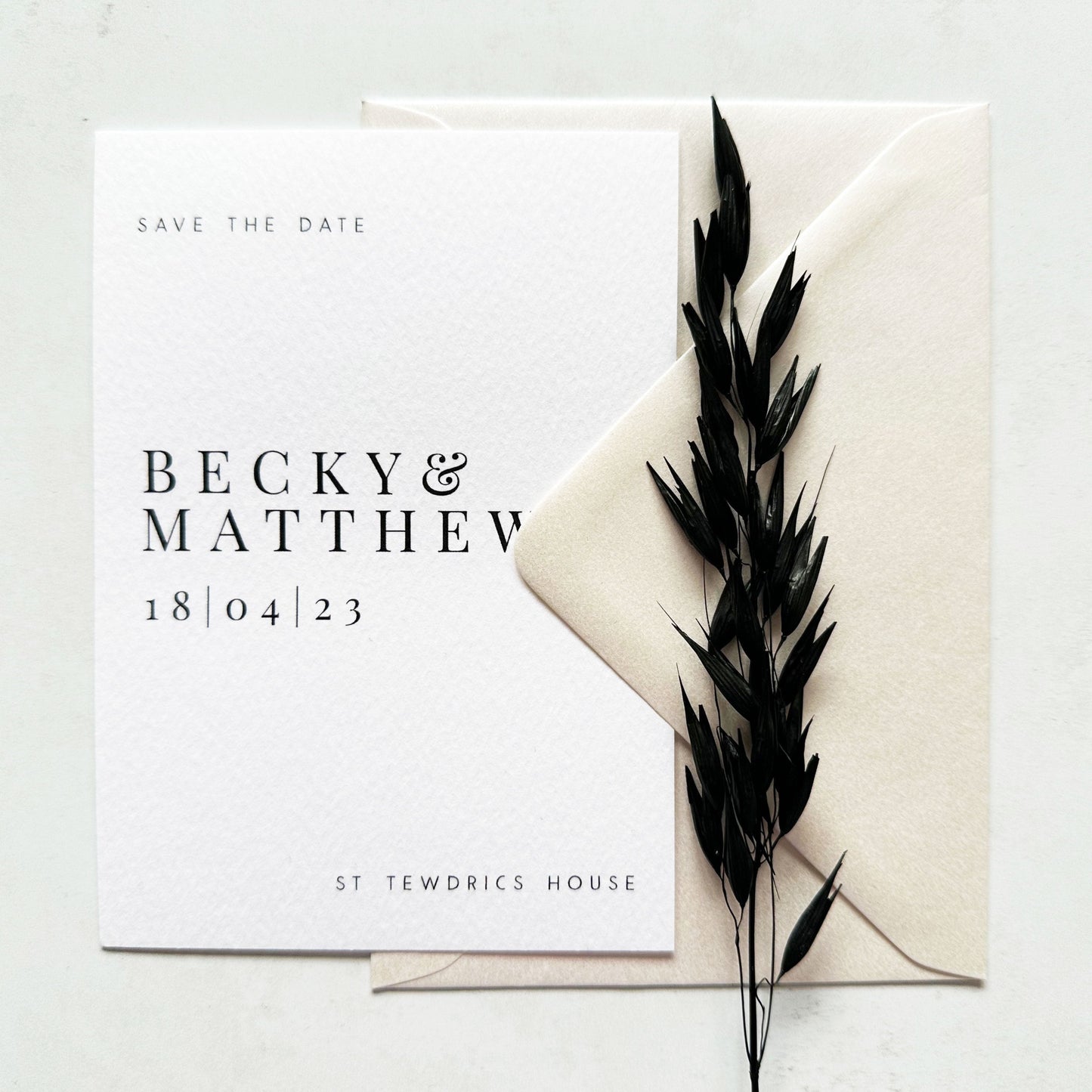 Premium Envelope | Off-White Pearl