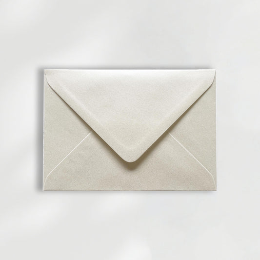 Premium Envelope | Off-White Pearl